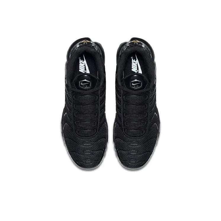 Nike Air Max Plus Triple Black – Men's Streetwear Sneakers | Banlieue91