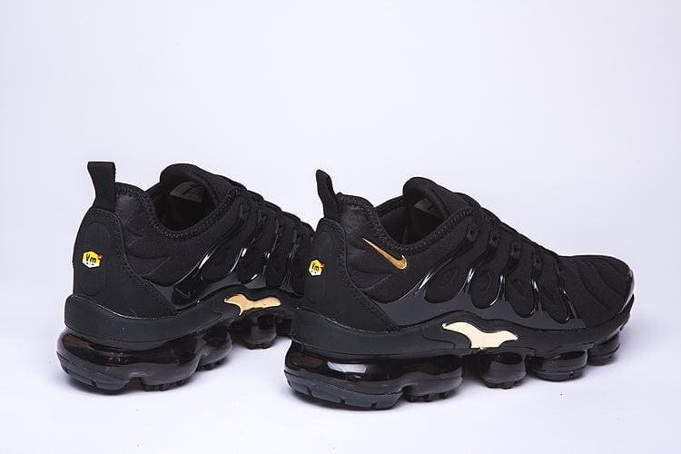 Nike Air VaporMax Plus 'Black Anthracite Metallic Gold' | Banlieue91