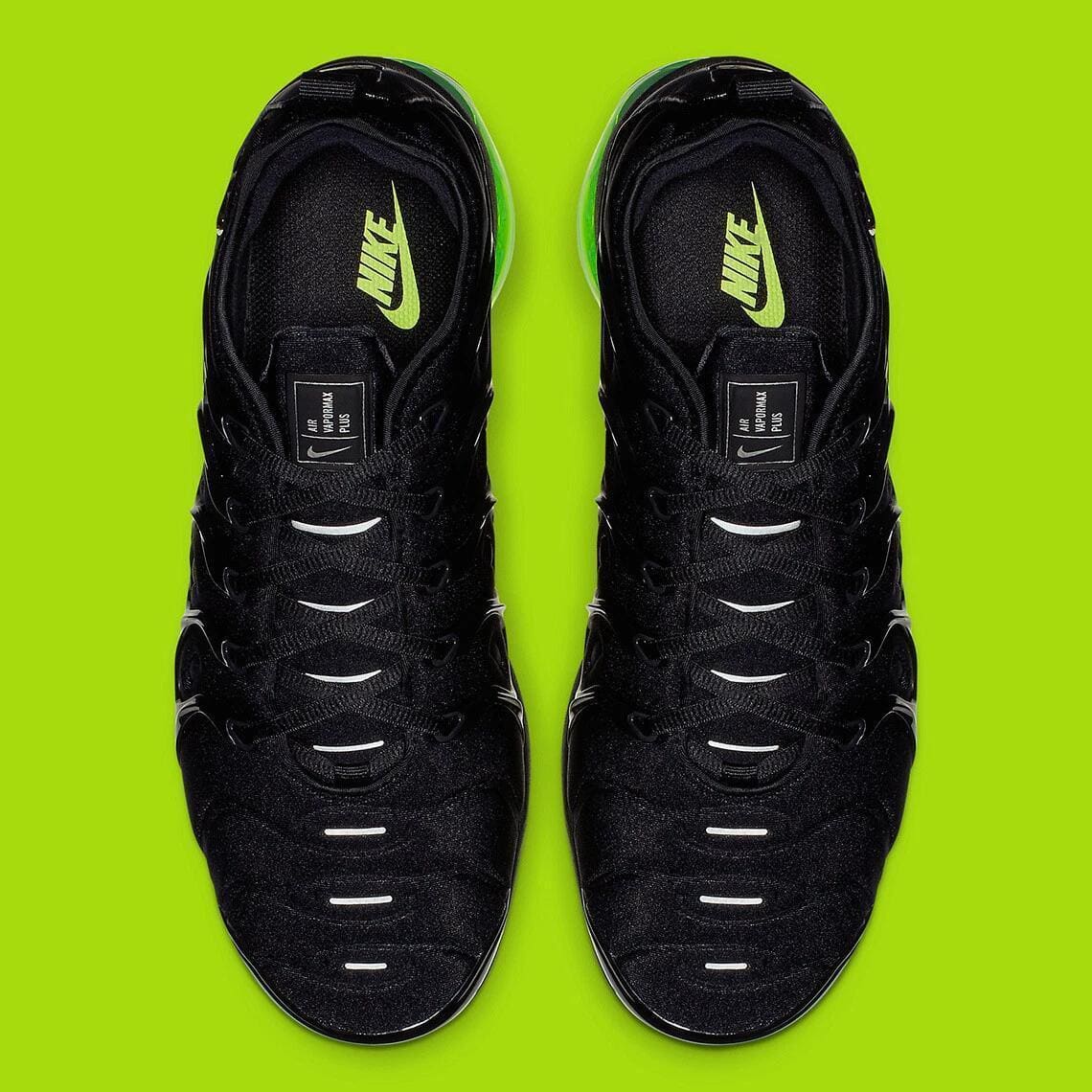 Nike Air VaporMax Plus Black Volt Sole Sneakers - Men's | Banlieue91