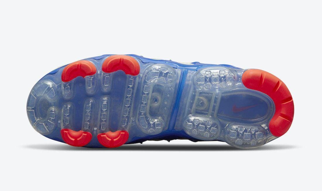 Nike Air VaporMax Plus 'Coconut Milk Hyper Royal' | Banlieue91