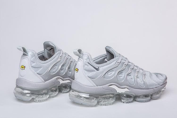 Nike Air VaporMax Plus 'Cool Grey' | Banlieue91