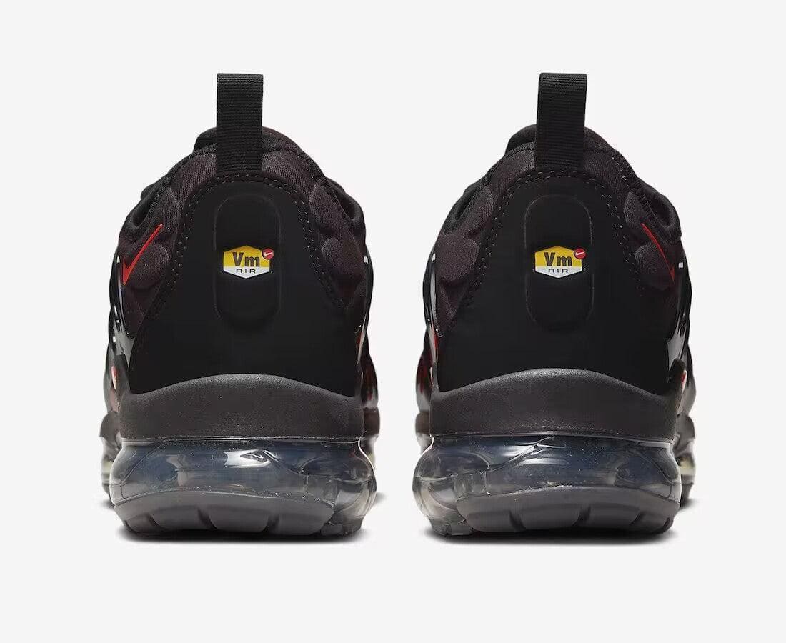 Nike Air VaporMax Plus 'Darth Maul' | Banlieue91