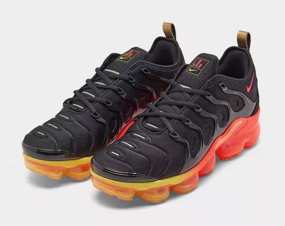 Nike Air VaporMax Plus 'Fresh' Sneakers - Vibrant Style & Comfort | Banlieue91