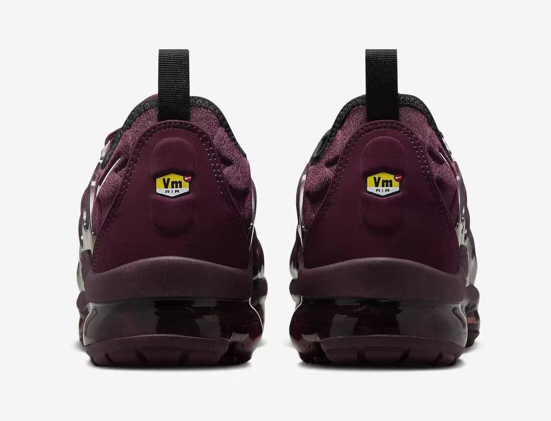 Nike Air VaporMax Plus 'Night Maroon' - Men's Sneakers | Banlieue91