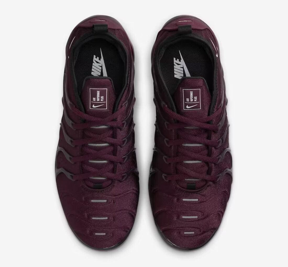 Nike Air VaporMax Plus 'Night Maroon' - Men's Sneakers | Banlieue91