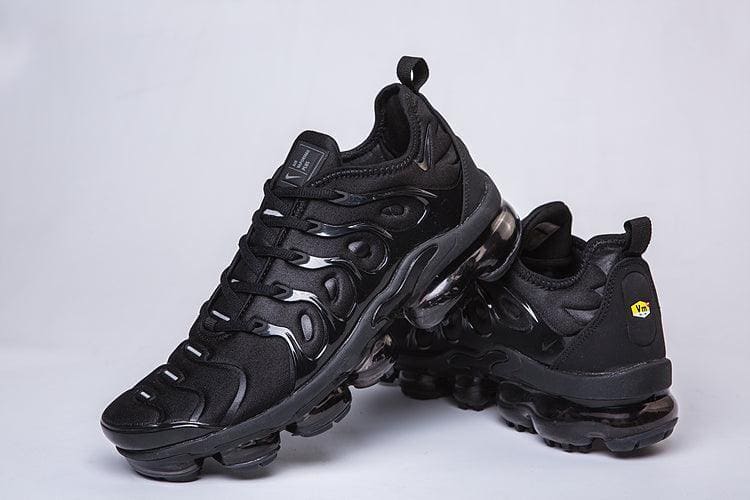 Nike Air VaporMax Plus Triple Black Sneakers – All-Day Comfort | Banlieue91