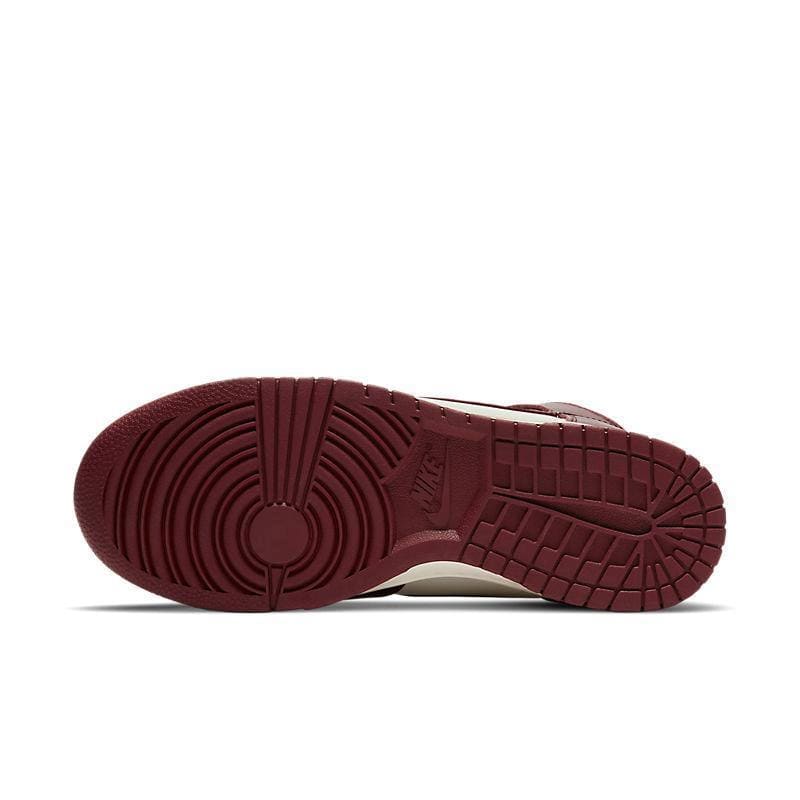 Nike Dunk High 'Sail Team Red' | Banlieue91