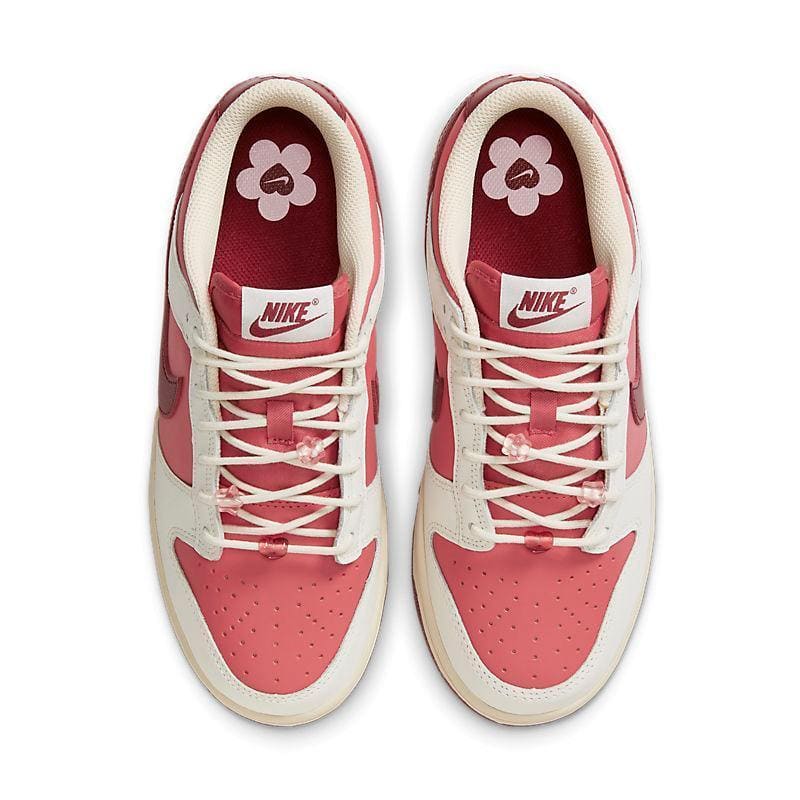 Nike Dunk Low 'Valentine's Day 2024' | Banlieue91