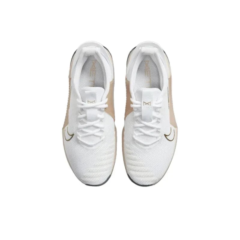 Nike Metcon 9 EasyOn 'White Metallic Gold Sanddrift' | Banlieue91