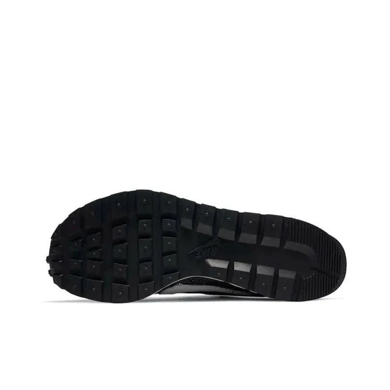 Nike Sacai X VaporWaffle 'Black White' | Banlieue91