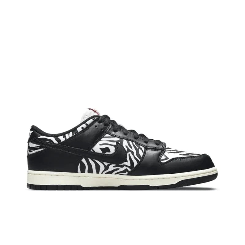 Nike SB Dunk Low OG QS Quartersnacks Zebra | Banlieue91