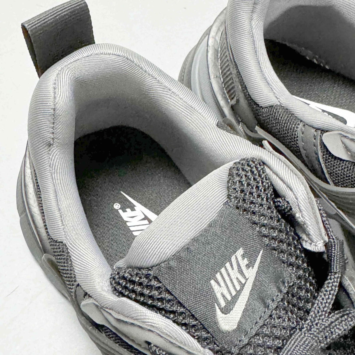 Nike V2K Run 'Black Dark Smoke Grey' | Banlieue91