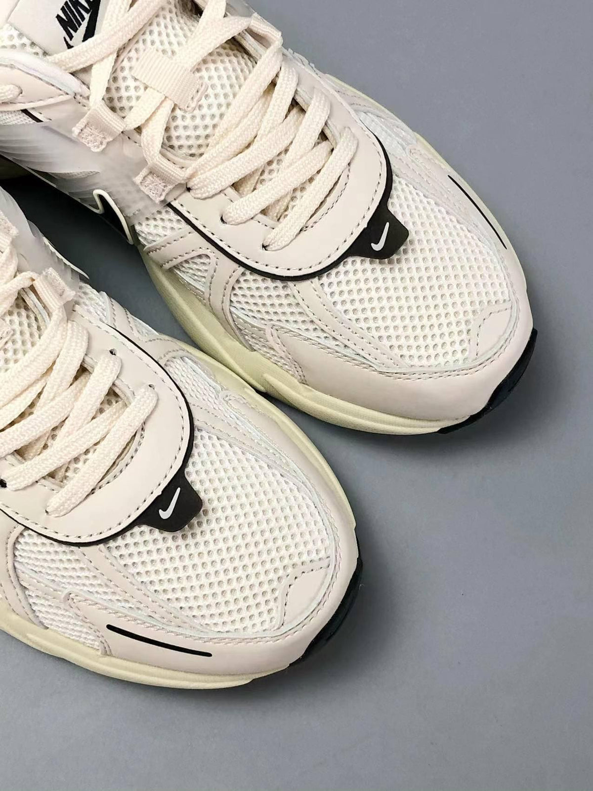 Nike V2K Run 'Fir' | Banlieue91