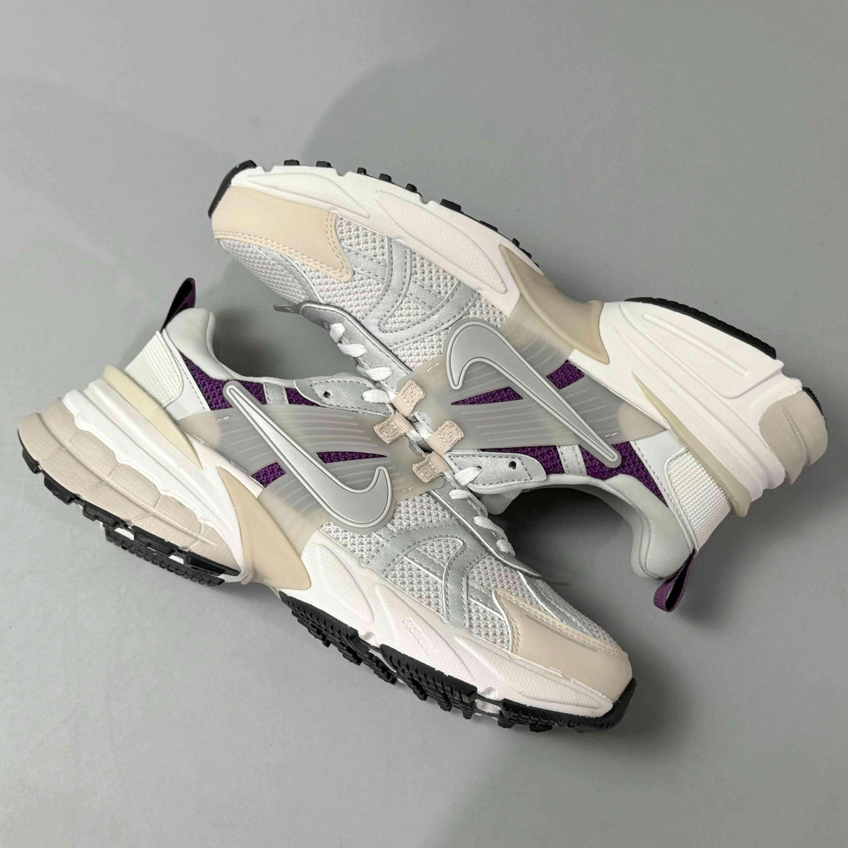Nike V2K Run Viotech' | Banlieue91