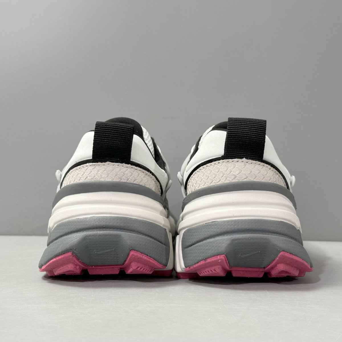 Nike V2K Run 'Year Of The Dragon' | Banlieue91