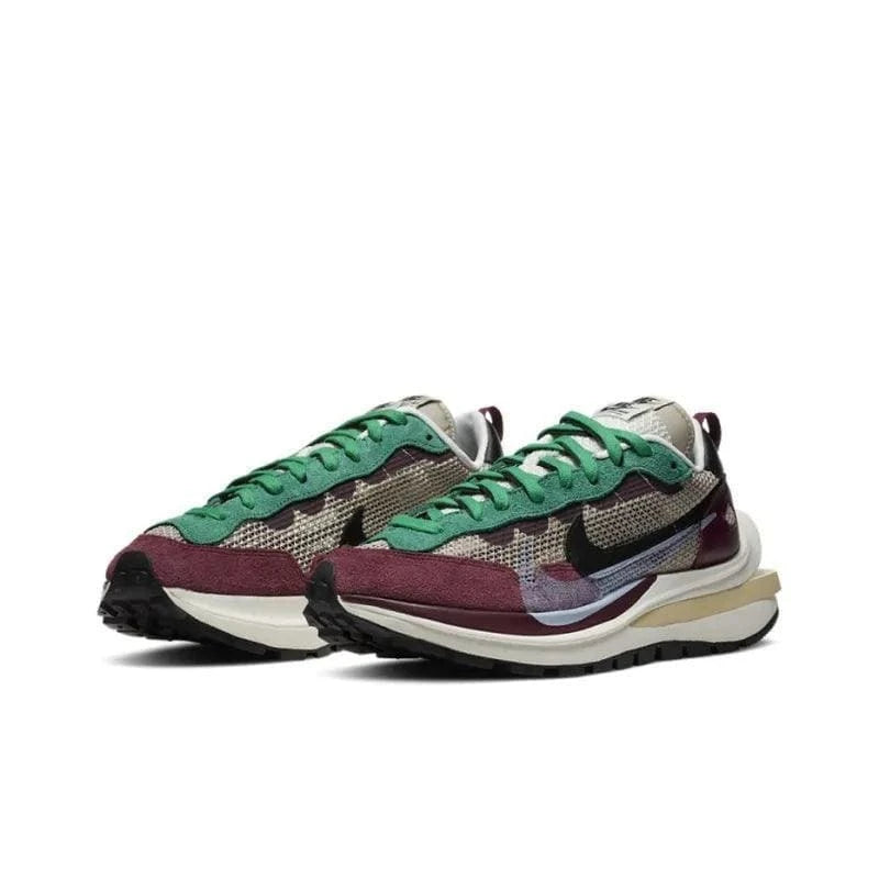 Nike X Sacai VaporWaffle 'Villain Red/Neptune Green' | Banlieue91