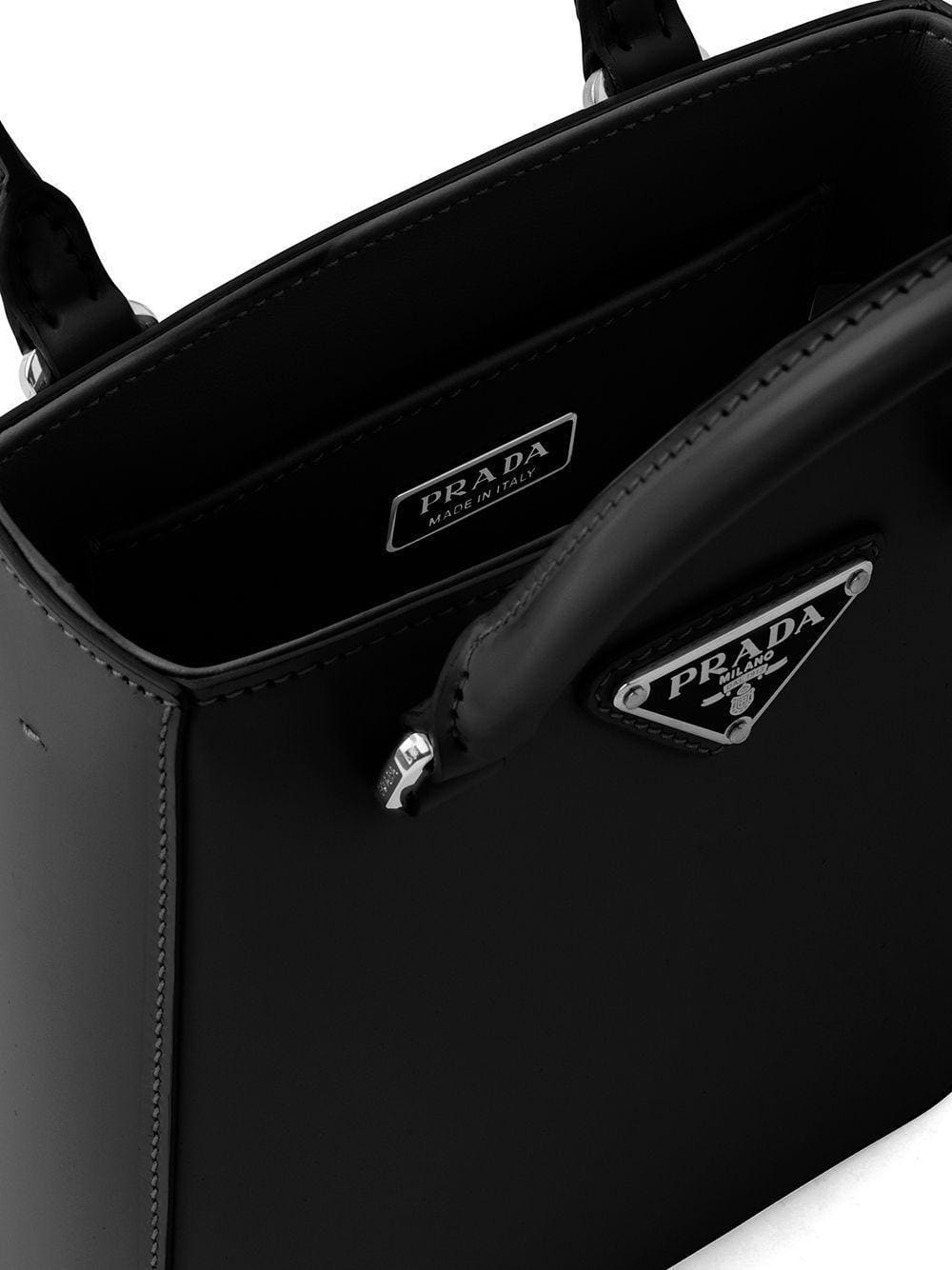 Prada triangle-logo tote bag | Banlieue91
