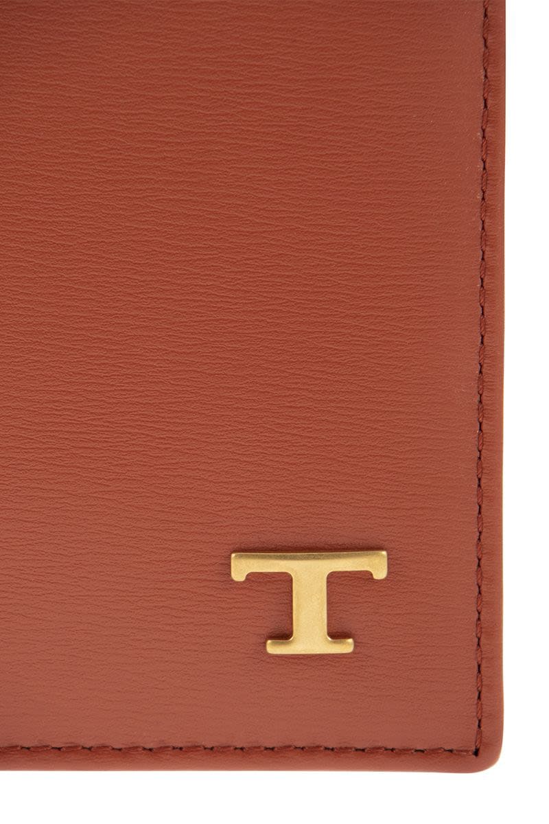 TOD'S Men's Mini Leather Wallet with Timeless Logo - 11 x 9.5 x 1.5 cm | Banlieue91