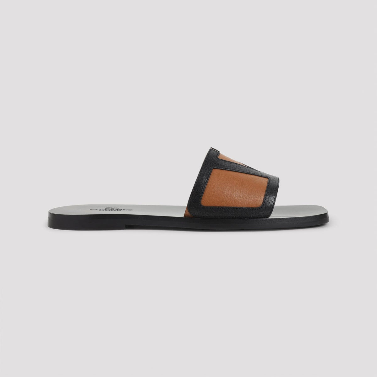 VALENTINO GARAVANI Men's Premium Leather Slides | Banlieue91