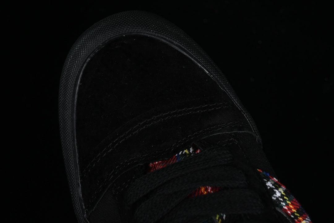 Vans Classics Knu Skool 'Black/Red' | Banlieue91
