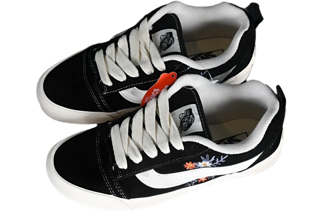 Vans Classics Knu Skool 'Black/White/Flower' | Banlieue91