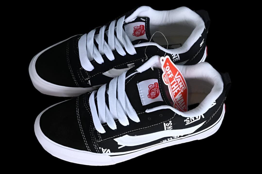 Vans Knu Skool 'Black/White' | Banlieue91