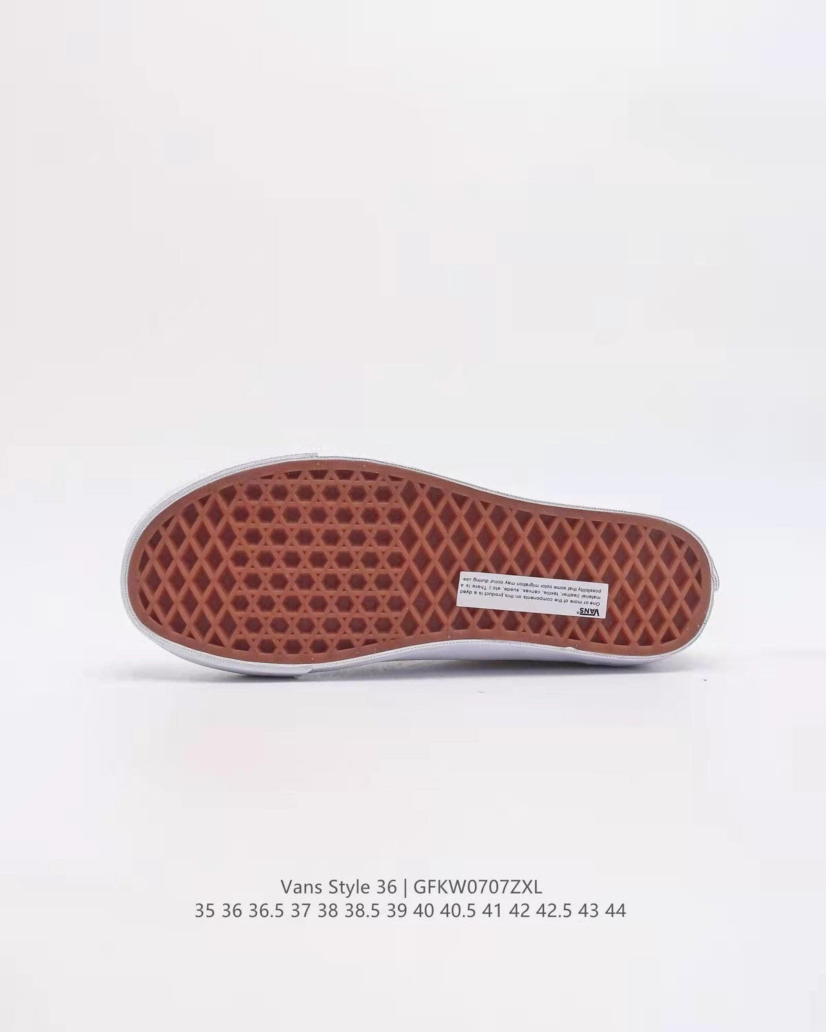 Vans Style 36 'Marshmallow True White' | Banlieue91