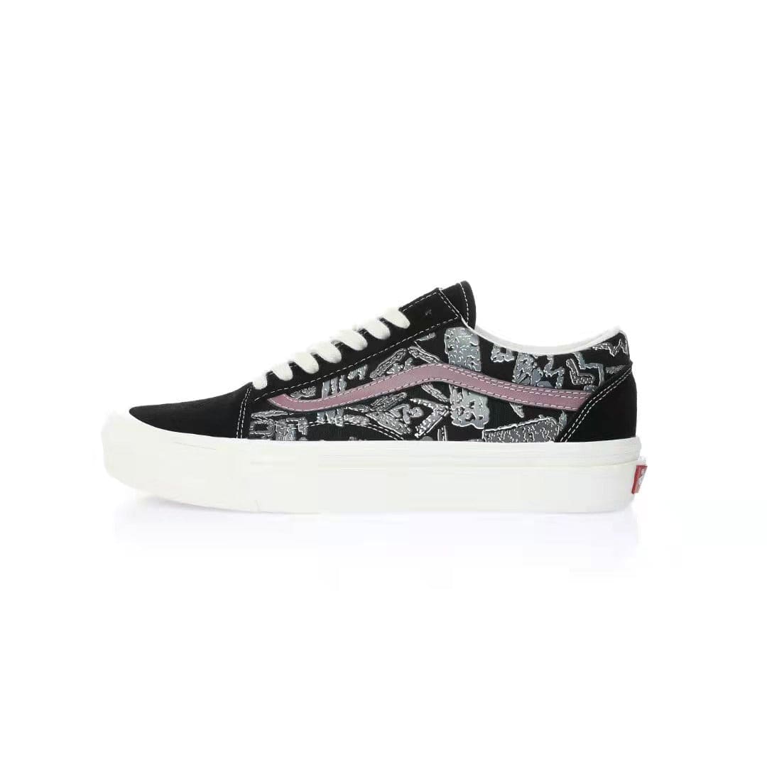 Vans Vault OG Old Skool LX "Black/Pink/Graffiti" | Banlieue91