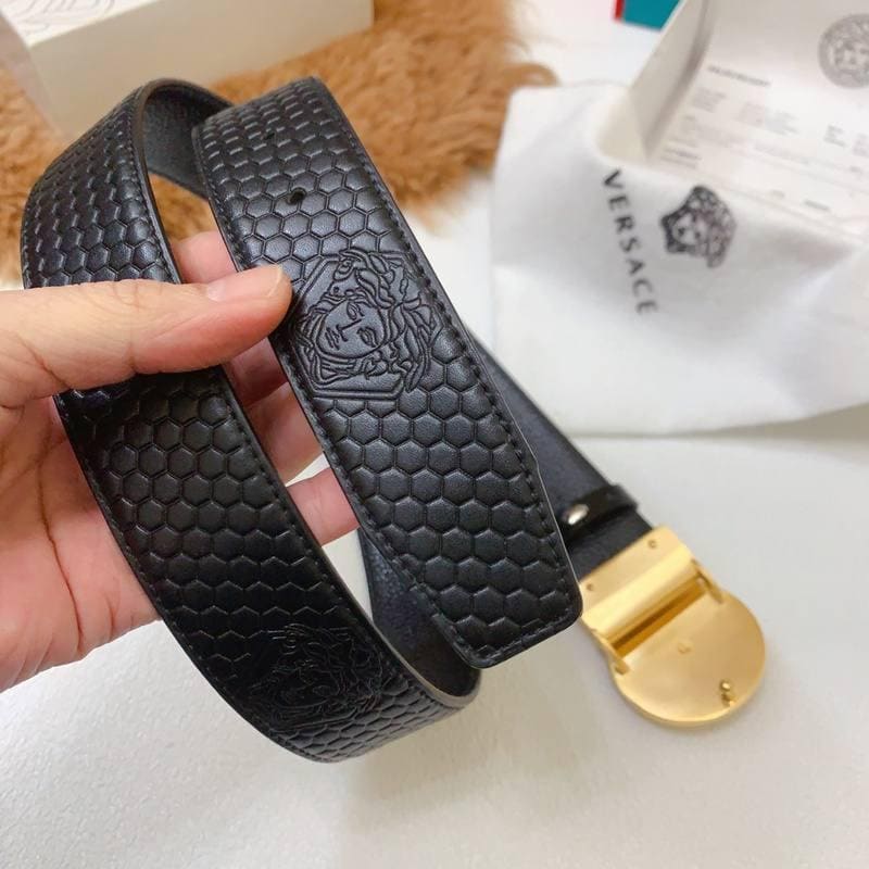 Versace Black Leather Vitello Belt Gold Medallion Buckle | Banlieue91