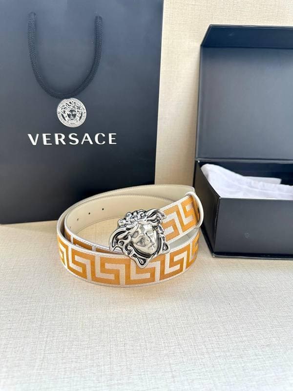 VERSACE La Medusa La Greca Belt 'Beige/White' | Banlieue91